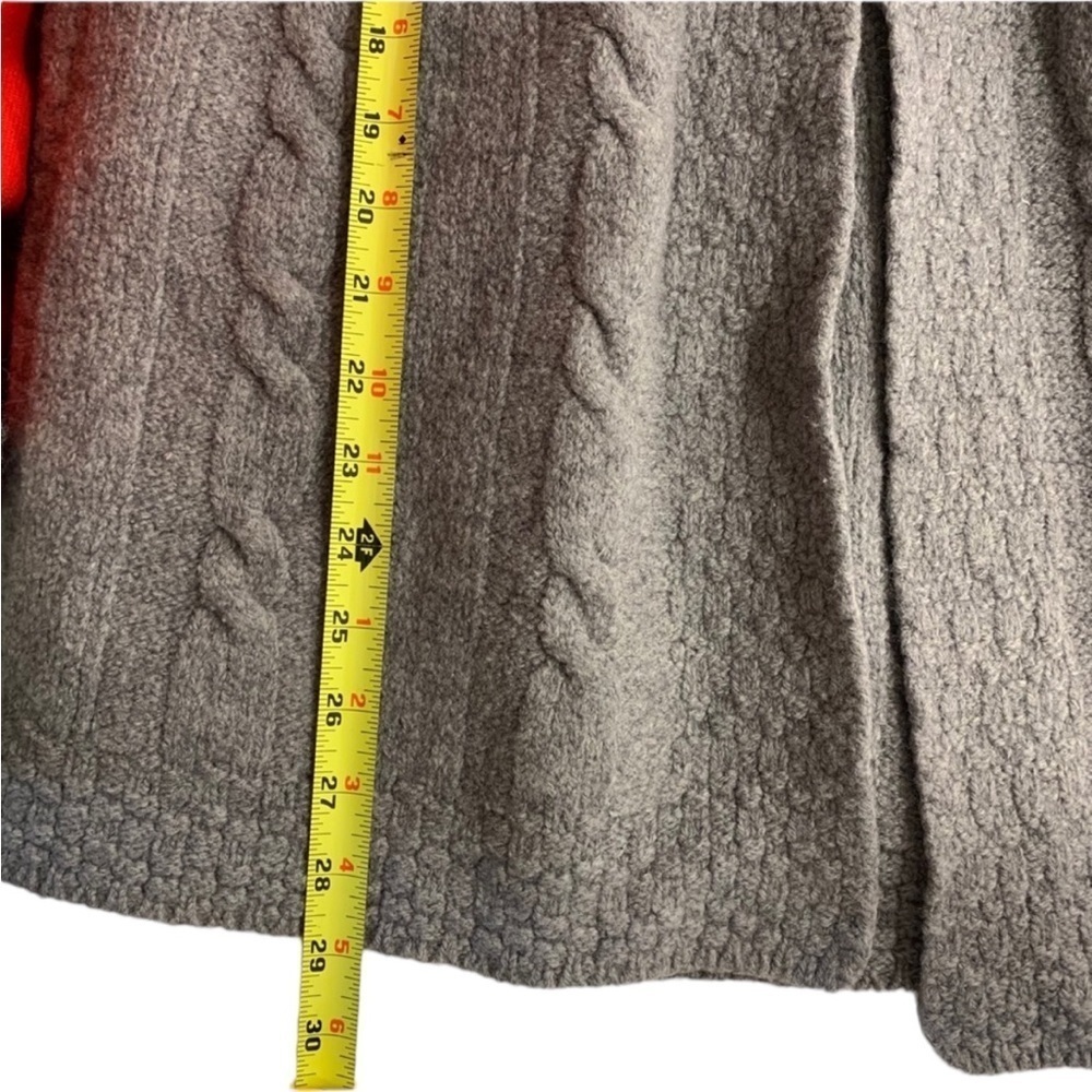 Arancrafts 100% Merino Wool Cardigan Sweater - Picture 7 of 11